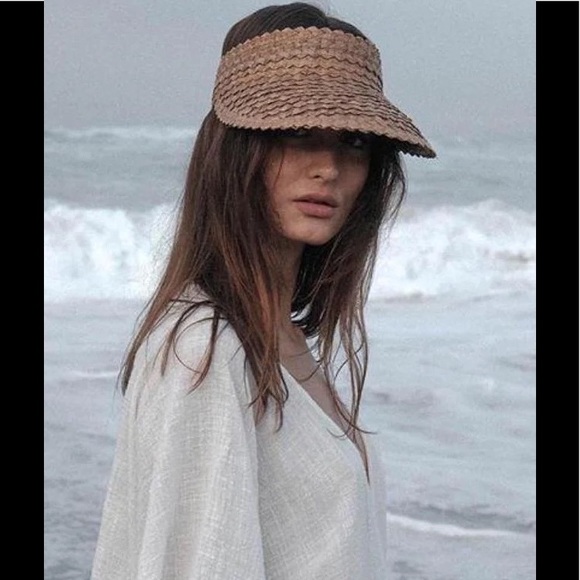 The Wylde Crescent Visor - Picture 1 of 2